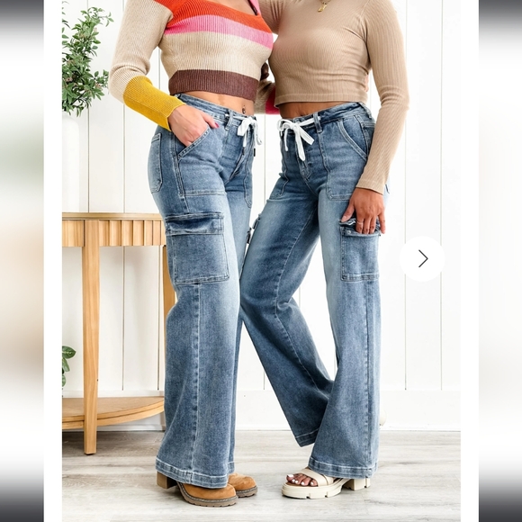 Risen Jeans - Picture 2 of 12